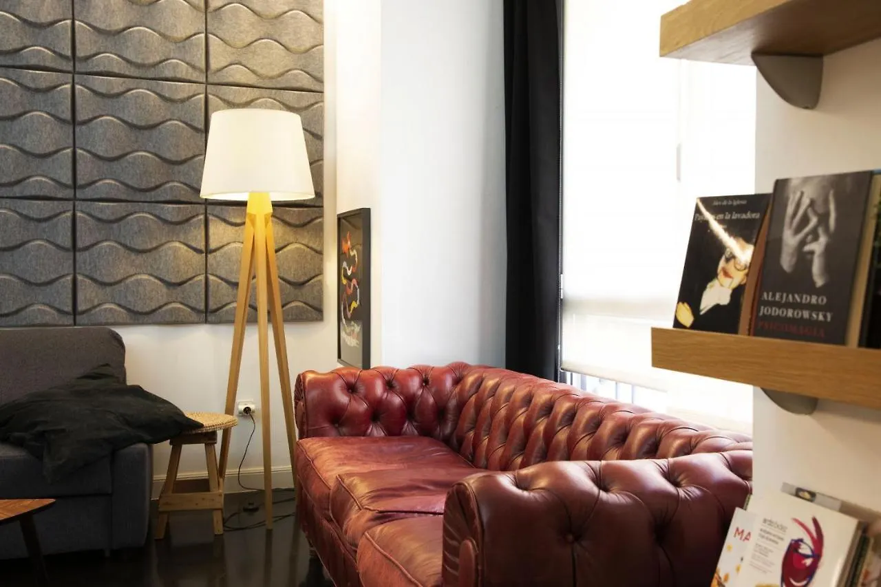 Bauhaus Apartment By People Rentals Bilbao